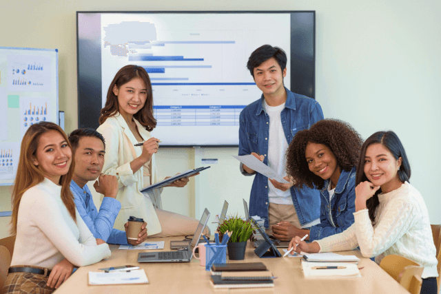 Rivermate | How To Hire a Remote Sales Team in 2026?