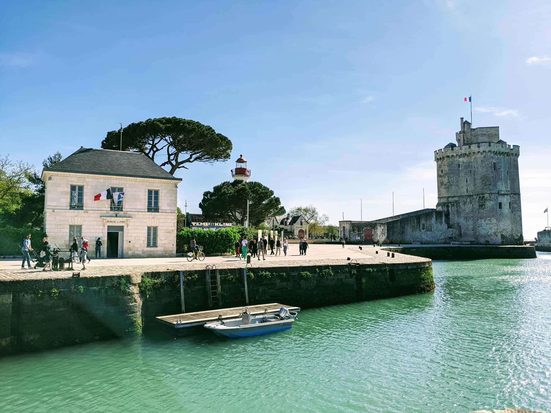 Rivermate | Best EOR Services in France: 2026 Guide for Employers