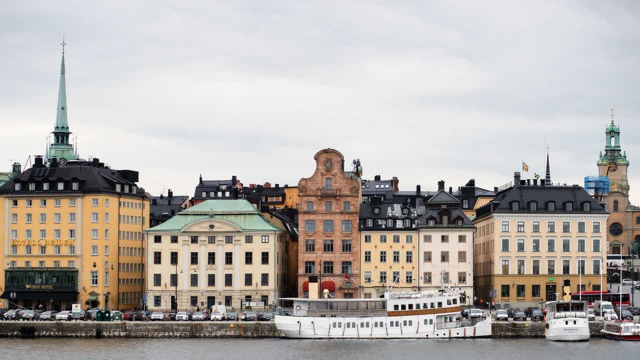 Suecia hiring guide
